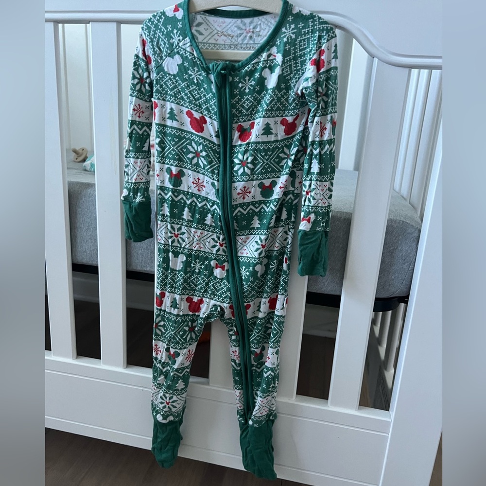 Little Sleepies zippy Mickey Mouse Christmas 6-12 EUC